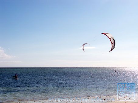 kiteboarding-kiteboarding翻譯